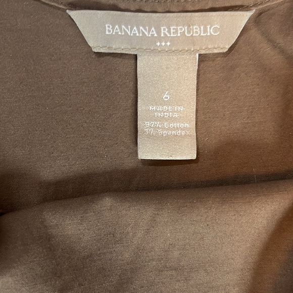 Banana Republic size 6 sleeveless knee length dress with belt side zip - Picture 3 of 3